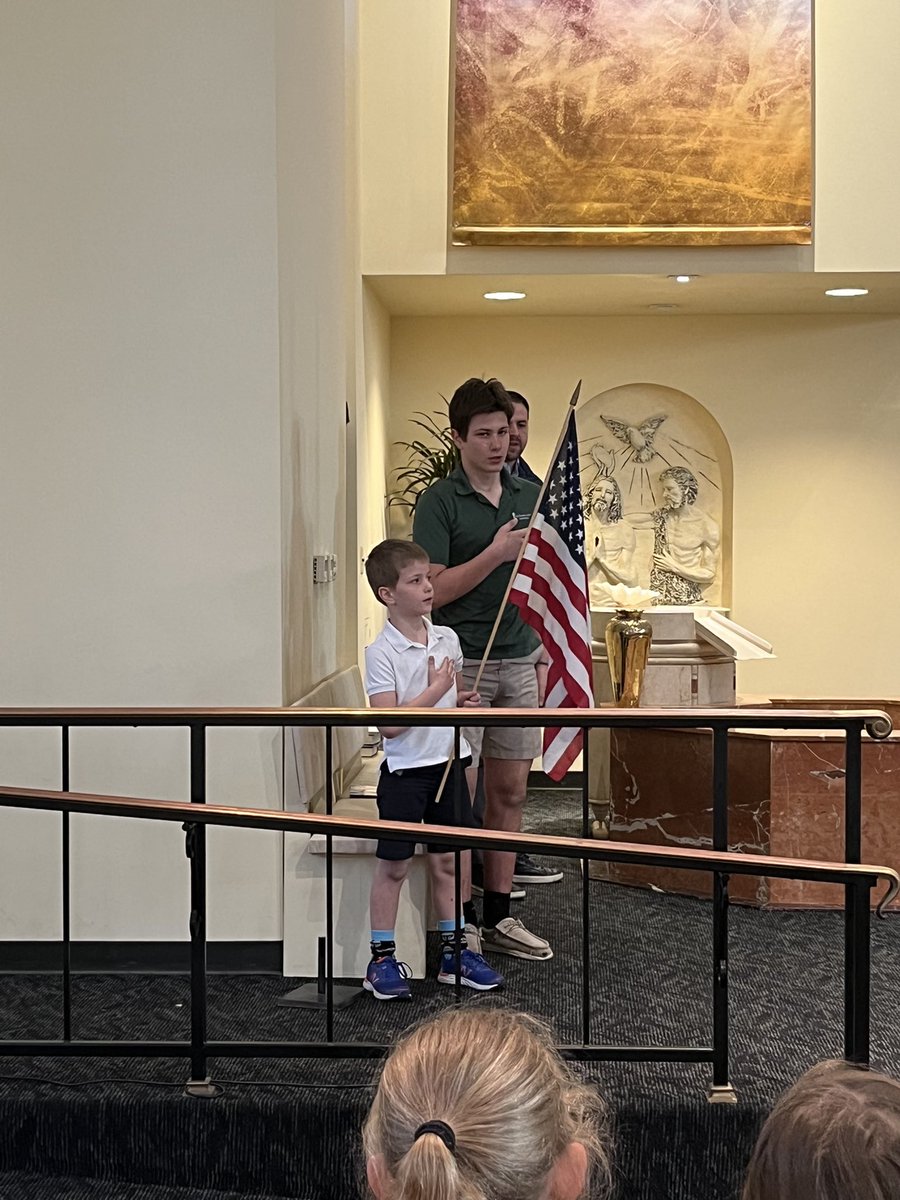 SaintThomasGR's tweet photo. @SaintThomasGR You don’t get to choose your siblings. They are God’s gift to you. Brothers on the altar during Chapel this morning. @dogrschools @GR_CCHS @GRWestCatholic @GRDiocese
#WeAreSaintThomas
#YouBelongHere
#SmallThingsGreatLove https://t.co/2KOumRC608