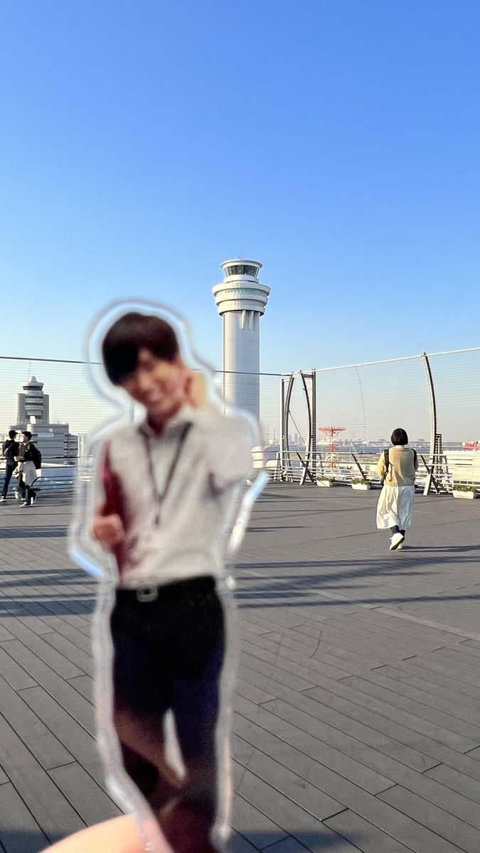 bebe_abechan's tweet photo. うちにも届いたよ！✈️

スノラボの時に作ったうちわを載せて
先日の弾丸東京旅行の写真を添えて

#NICEFLIGHT 
#NICECONTROL 
#阿部亮平 https://t.co/YeDJtZYiEV