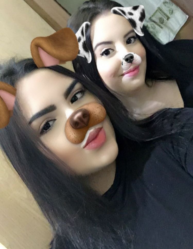xeojff's tweet image. feliz aniversário meu amor, que você seja sempre essa mulher maravilhosa, essa companheira incrível, obrigada por todos esses anos juntas, de companheirismo, lealdade e amor. que todos os seus sonhos se realizem e que você seja imensamente feliz, eu te amo absurdos! @xrfjss