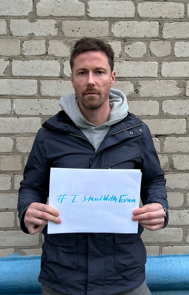 Ian Lovett tweet media