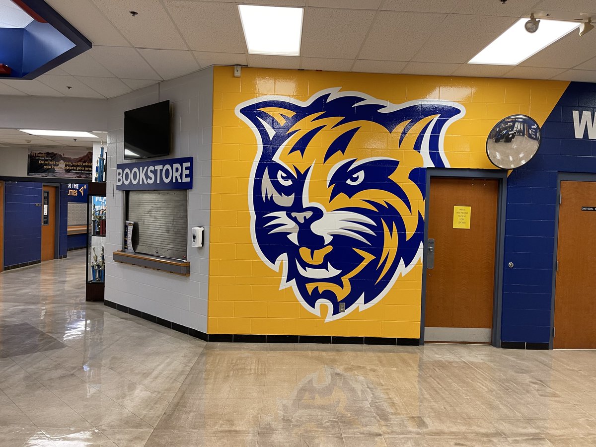 Huge shout out to <a href="/JcpsOperations/">JCPS_Operations_Recruitment</a> for phase I of our Explore branding! Our hallways and classrooms look amazing!  Way to represent the Explore Pathways Experience! <a href="/JCPSAsstSuptMS/">Heather Benfield</a> <a href="/ExploreJCPS/">JCPS Explore Pathways</a>