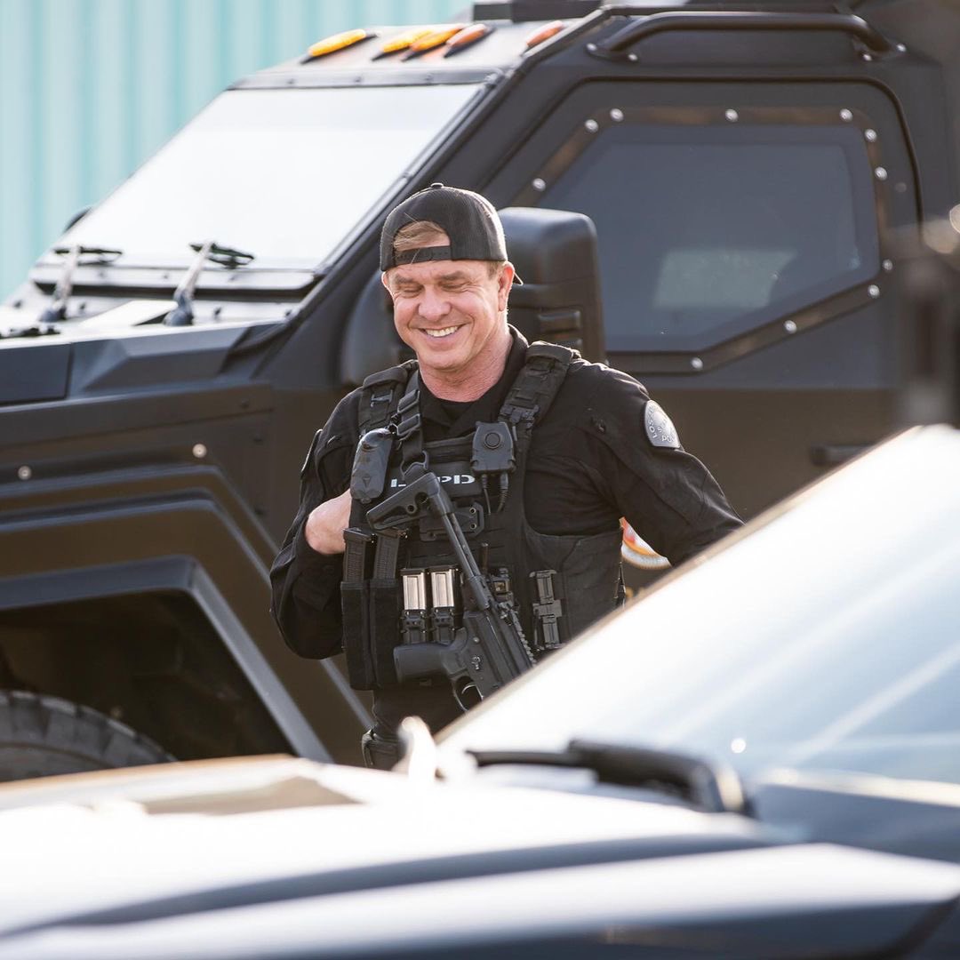swat_deaconluca's tweet photo. All new episode of SWAT next Friday !! See you there ! @cbstv @swatcbs @sptv
.
.
Repost  @TheKennyJohnson 
.
.
 #swat #swat2023 #swatseason6 #swatfridays #swatcbs #cbstv #sptv #rollswat #renewswat #renewswatseason7 #bunkies
(S6xE19)

1/3 https://t.co/dvLYHIHtpa