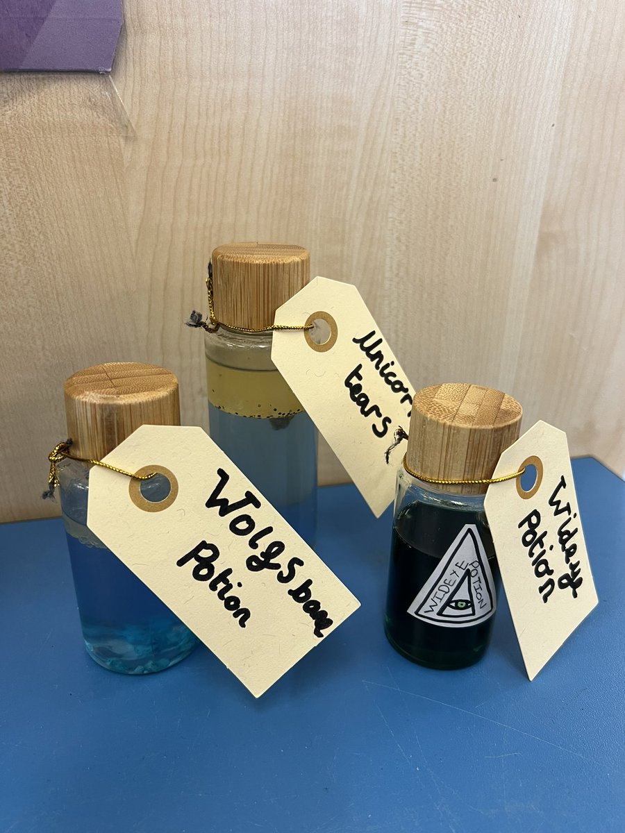 trayclarke's tweet photo. @Broadoak_Year5 Mela had lots of fun doing some Harry Potter crafts today. 🧪 Potions, Pom pom Hedwig,  Bog roll Harry 😂 and house book marks.  👓 🦉 ⚡️🧪  🧙 🧙‍♀️ 🐍 https://t.co/htnRf74NEY