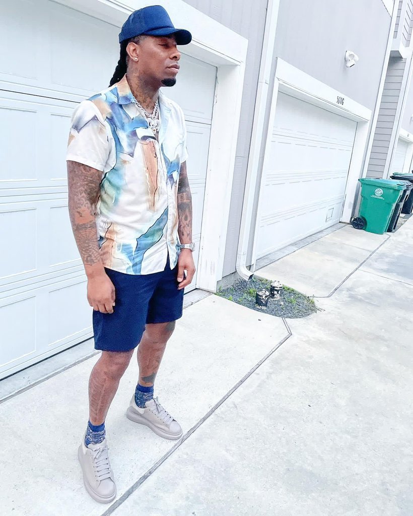 CARDIsoHIGH's tweet photo. LURKINNNNN… Thank the one above for another year around the sun… HBD to myself ♈️♈️♈️ https://t.co/Bvw8aCzxYe