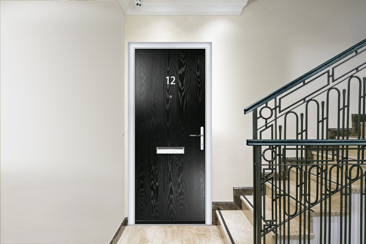 Did you know 🤔  our award-winning Guardsman FD30 Fire 🔥 Door uses Agrifiber, a SOLID board material made from resin-bonded agricultural fibres
as it’s stronger &amp; more stable than phenolic foam. For more info on the credentials of #GuardsmanFD - click 👇
europe.odl.com/the-guardsman-…