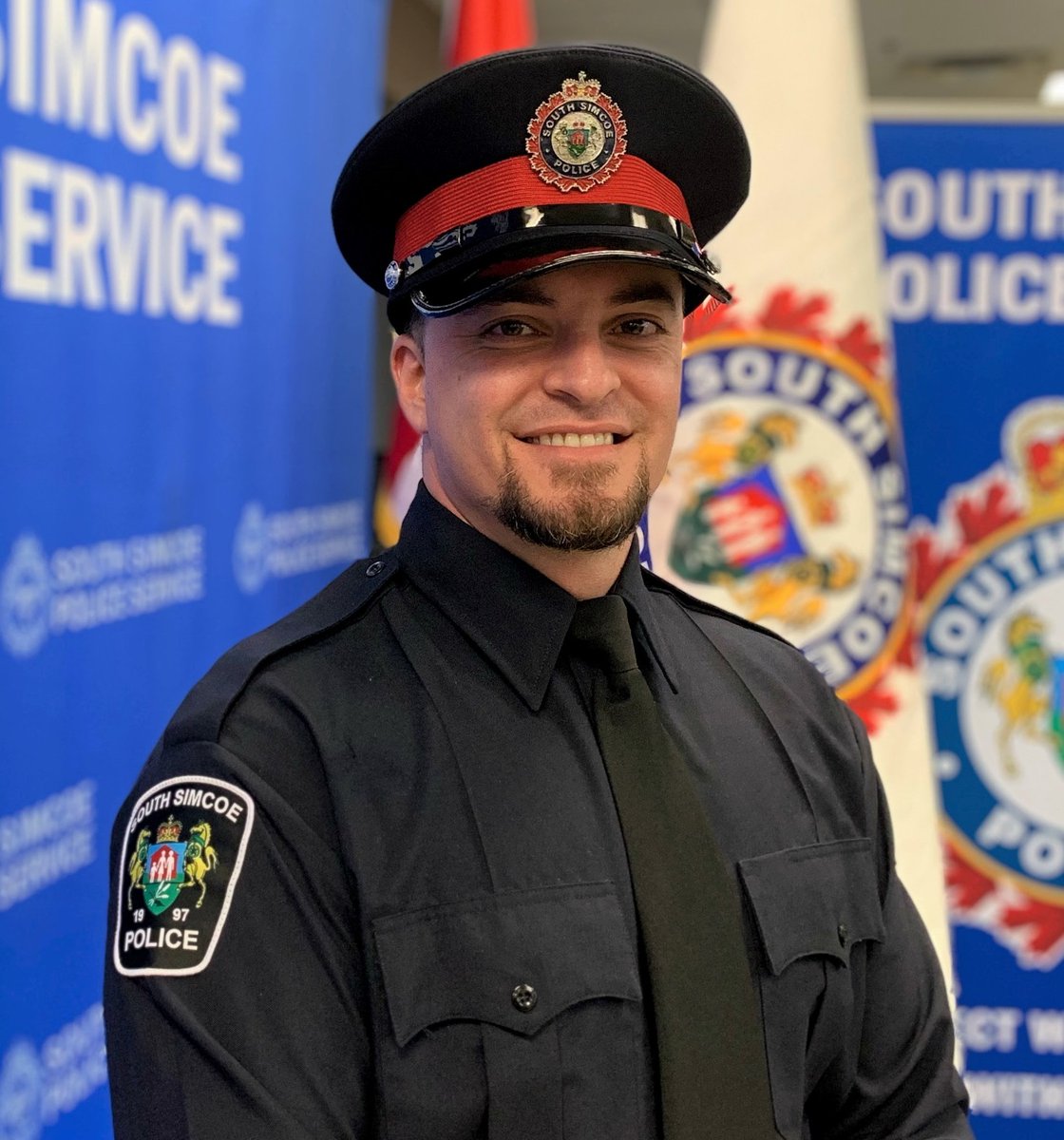 SouthSimcoePS's tweet photo. Please join us in congratulating experienced Constables Chris Toth and Aaron McQuillen, and recruit Constable Trevor Pirri who were sworn in yesterday by Justice Phillip Brissette. Welcome to the #SSPSFamily! #Congratulations #JoinSSPS https://t.co/EXD6jCfm6t