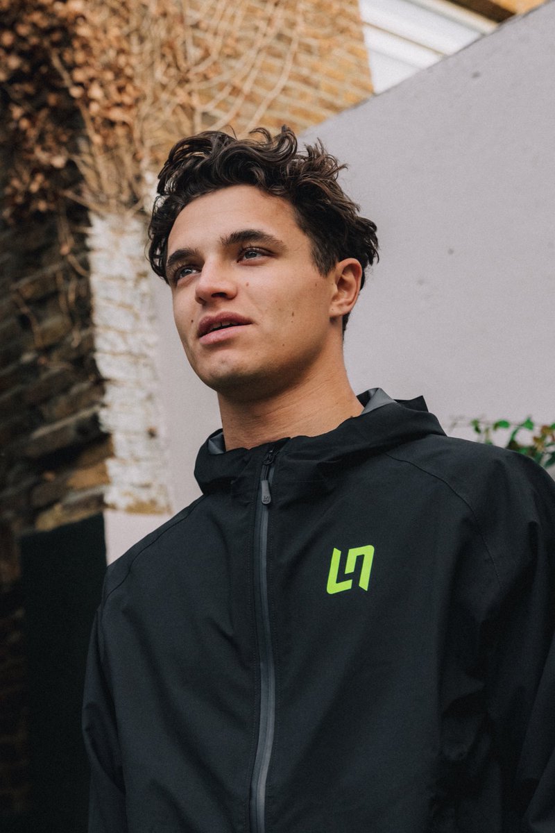 LN4's tweet photo. That LN Tech Jacket thoooo 🔥 https://t.co/uRWmZt3ngL