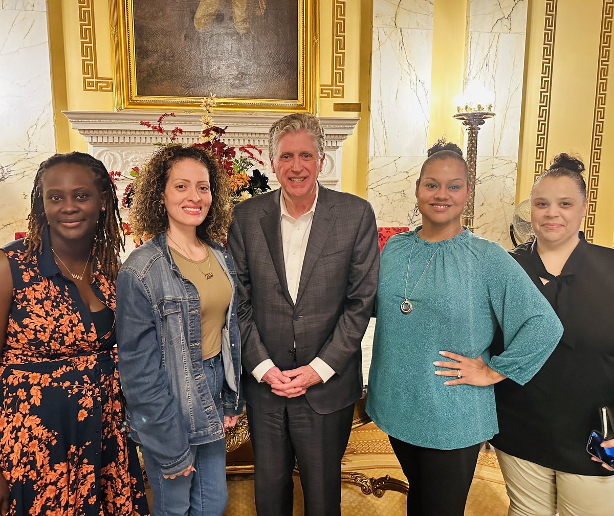 stopthewaitri's tweet photo. This week, members of our team had a great conversation with @DanMcKeeRI around continued investments in out of school learning. We are proud to support parents and families as they continue their advocacy for high quality education opportunities. #stopthewait https://t.co/BkSeH0lukZ
