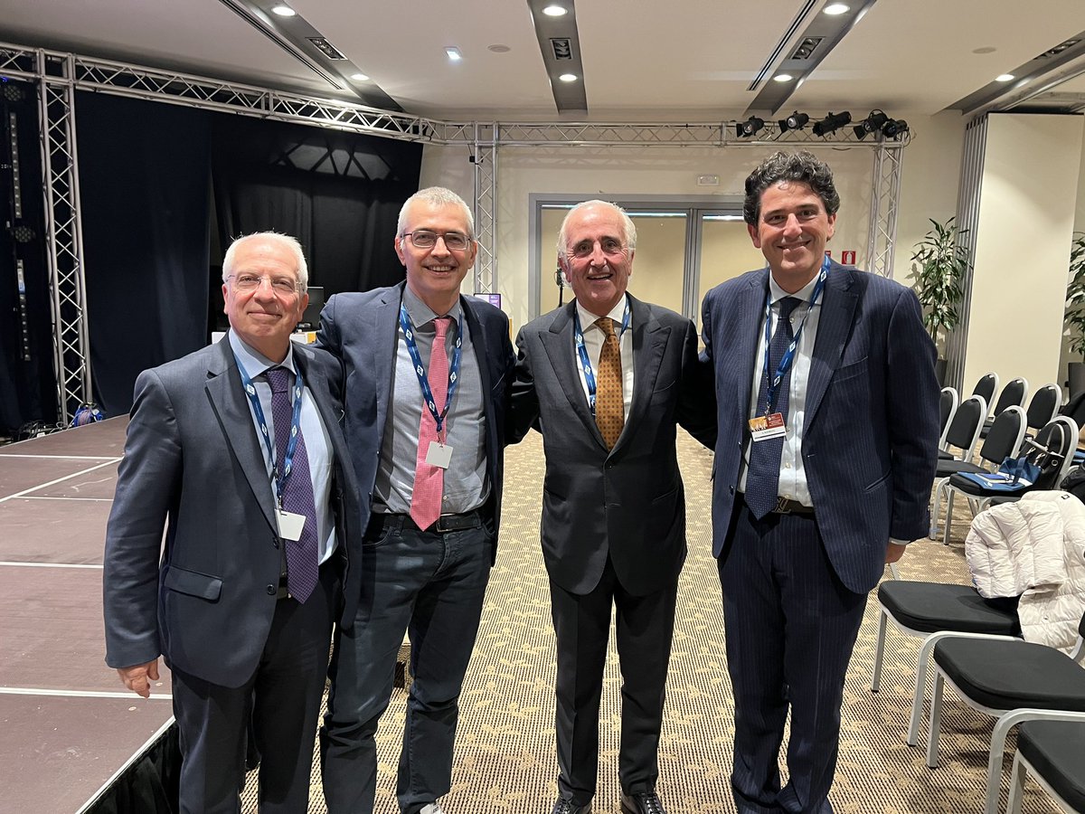 drferrero's tweet photo. Felice di aver partecipato al 6 Congresso Nazionale della Società Italia della Riproduzione Umana (SIRU) 
#SIRU #endometriosi #infertilità #chirurgia #FIVET 🎗️ https://t.co/SOeDMzSEs9