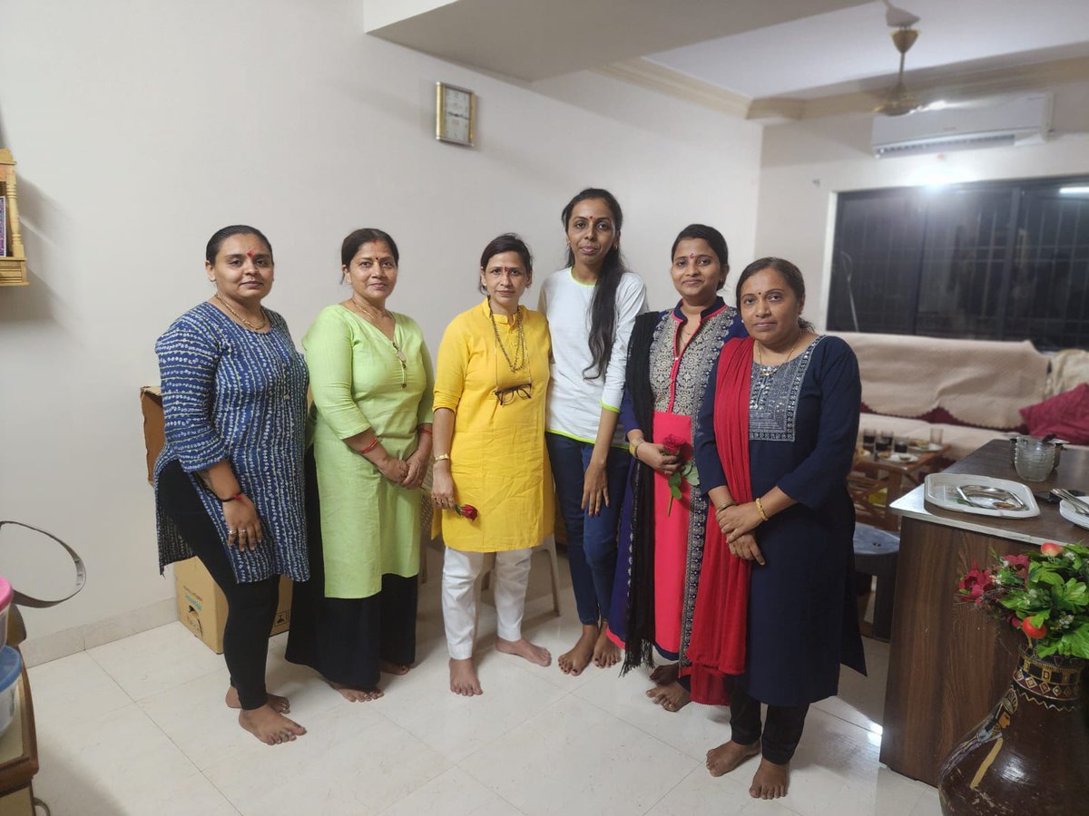 DiuDnh's tweet photo. #न्याय_सप्ताह के अंतर्गत सामाजिक समरस्ता कार्यक्रम के तहत #महिलामोर्चा प्रदेश सह कोषाध्यक्ष तृप्ति पटेल ने अपने घर पर महिलामोर्चा पदाधिकारी एवं अनुसूचित जाति की महिलाओं को आमंत्रित करके उन्हें भोजन करवाया। #samrastann
@JPNadda @blsanthosh @VanathiBJP @BJPVinodSonkar https://t.co/ZdoRxnPI4s