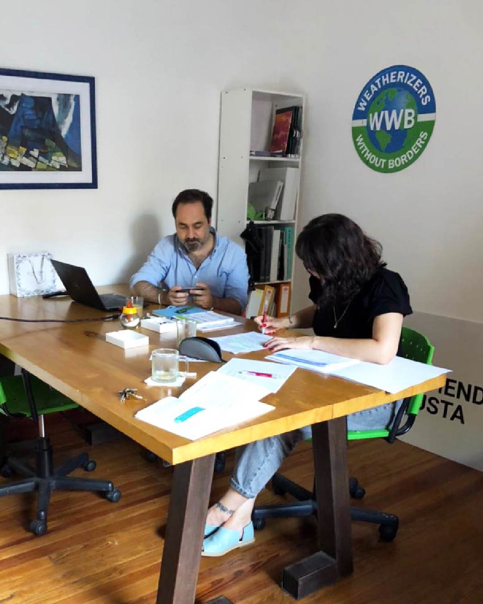 fovisee's tweet photo. 🇨🇱 Ayer tuvimos el gusto de compartir una tarde de trabajo en FOVISEE con Tatiana Rojas Leiva, Viceministra de Vivienda y Urbanismo de Chile. @tatirojasleiva

#WeatherizersWithoutBorders #FOVISEE con el apoyo de #CitiFoundation  #ViviendaPopularSustentable https://t.co/f24KaHeixz
