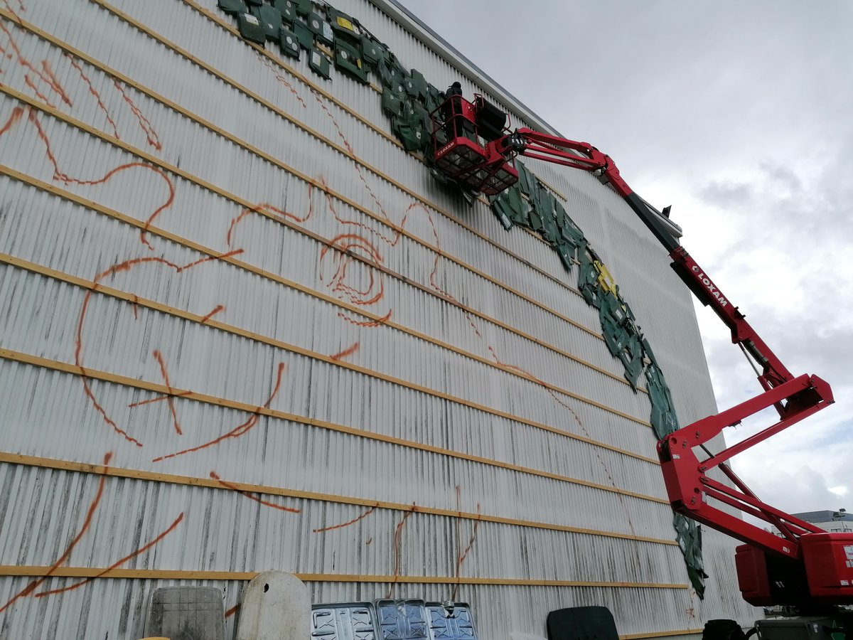 Vidéo. Près de Bordeaux, d’immenses fresques réalisées avec le gratin du street-art
sudouest.fr/gironde/begles…