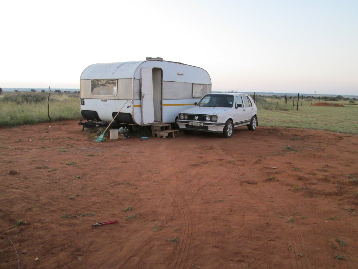 ....and this is how I had to relocate and work my own Farm from the scratch because weekly traveling was hell expensive.

Start and build without any pressure.