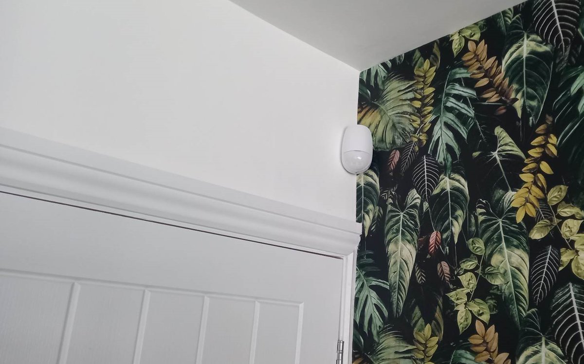 SirrahTech's tweet image. Some pictures from a recent project to install advanced security &amp;amp; smart home tech as part of a bungalow renovation! Full colour CCTV, wireless intruder alarm, smart doorbell &amp;amp; WiFi 6 throughout the property installed by our team. #smartsecurity #CCTV #WiFi #Unifi #Hikvision