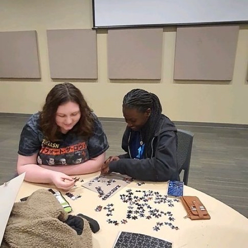 UMKCUPB's tweet photo. Thanks to those who came to our Jigsaw puzzle event last week! https://t.co/wIbW8znHWA