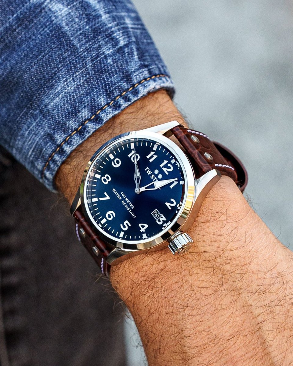 twsteel's tweet photo. Take charge and make this a memorable week.  

#TWsteel #wrc #menswatches #mensfashion #luxury #luxurywatches #watchfamilies #watchfam #watchcommunity #watchcollector #watchcollect #timepiece #twsteeltimepiece #timepieces #menstyle https://t.co/bJC7VtKME6