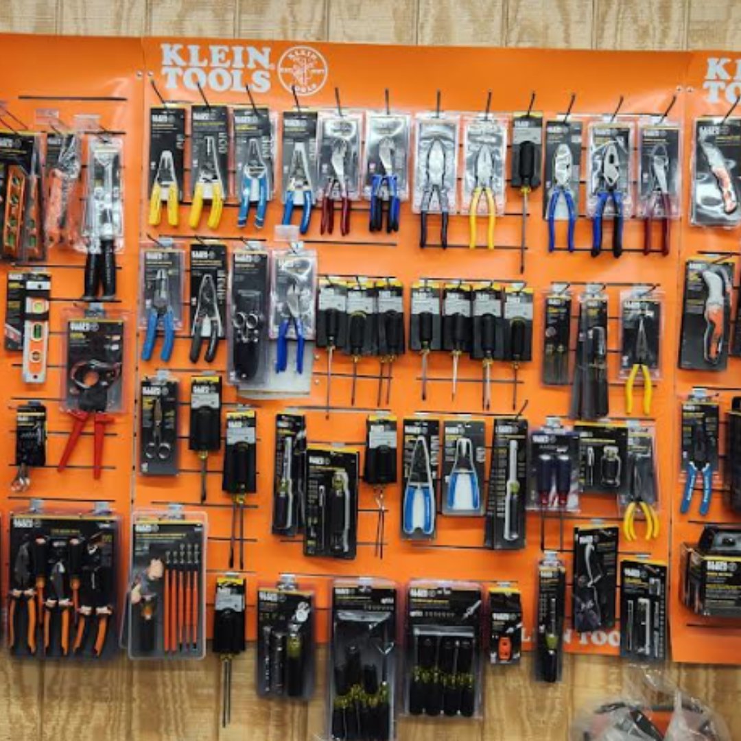 We are feeling refreshed with our new @Klein_Tools displays at our locations. Be sure to stop by your local Wiseway branch today to see what is new from Klein! We can't wait to see you!

#kleintools #electrician #electricianlife #electriciansoftwitter #electricianspecialists