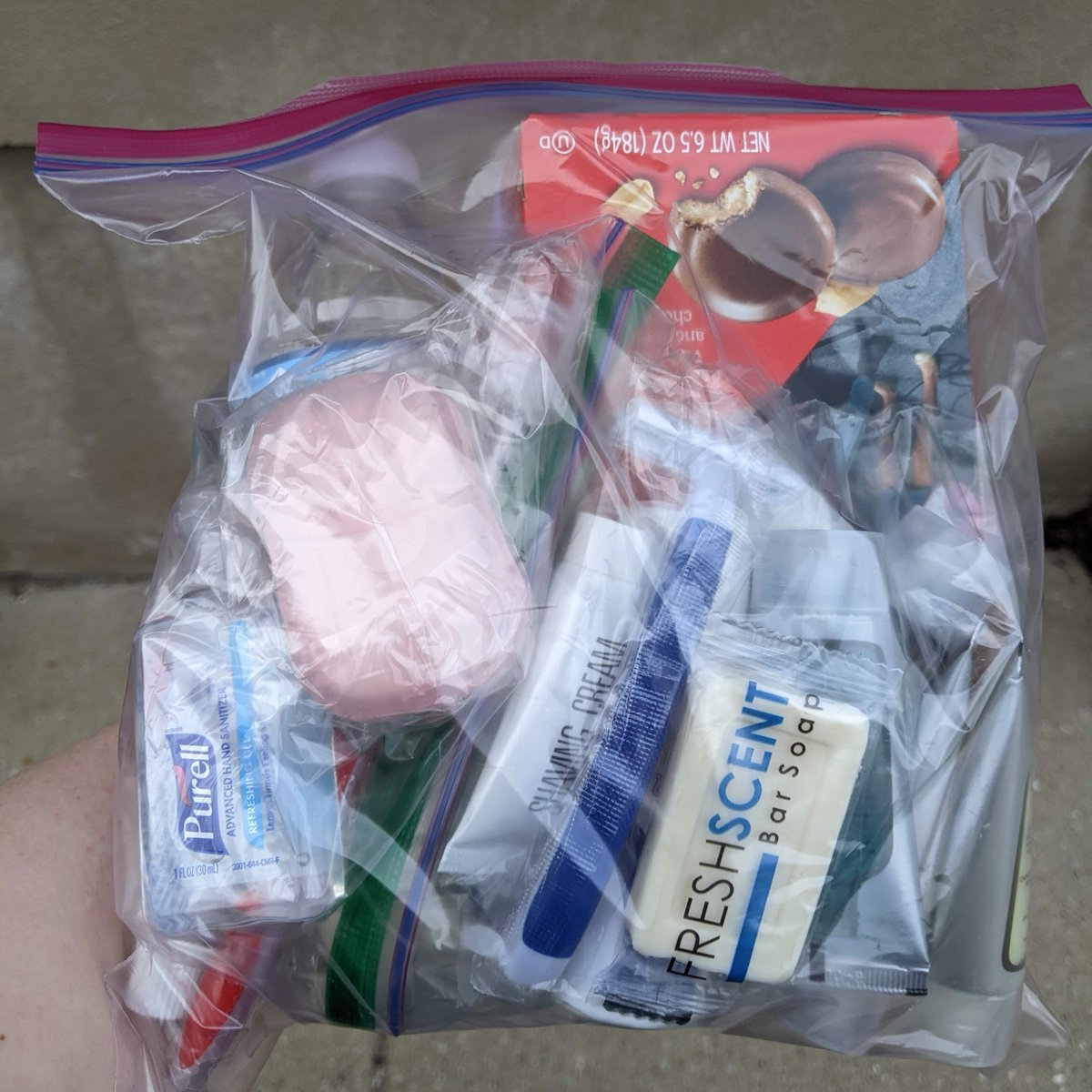 Thank you to Nicole McGee, founder of the James-Gail Foundation, and a local troop of <a href="/girlscouts/">Girl Scouts</a> for putting together of these wonderful care bags. Learn more at jamesgail.org

#jamesgailfoundation #ccolife #uptownchicago #chicagohomeless #volunteer #donate