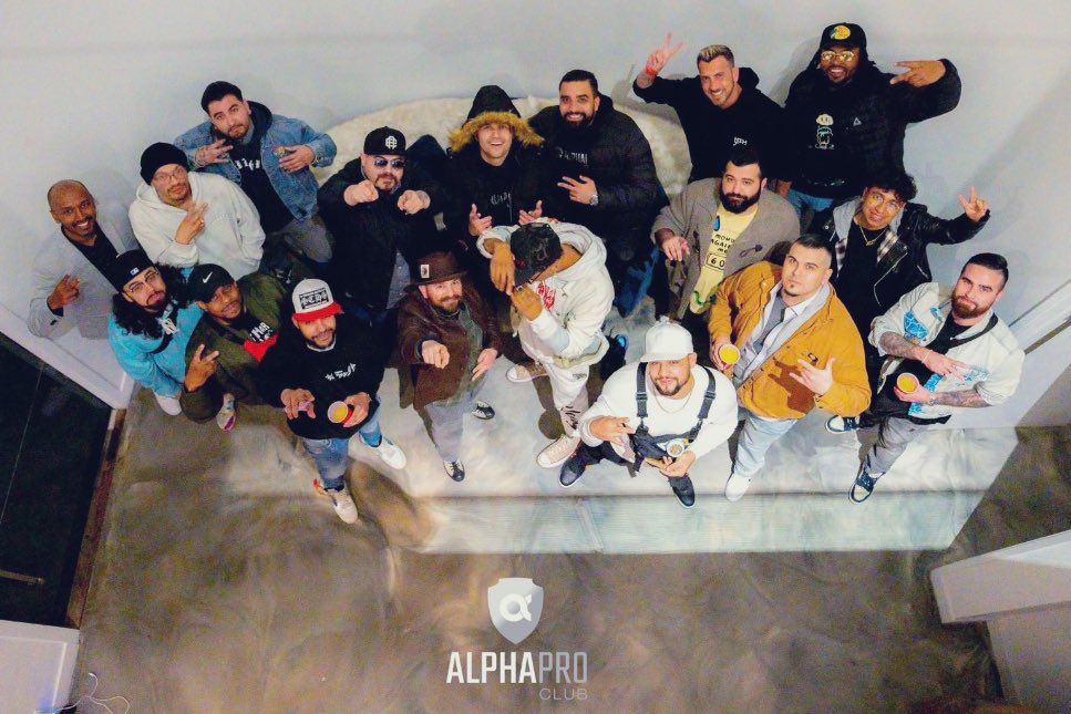 Gm fam 🌤

Shout out <a href="/AlphaProClub/">Alpha Pro Club</a> and all the 
<a href="/akidcalledbeast/">a KID called BEAST</a> fam that we linked up with in La definitely great vibes 🤙🏽