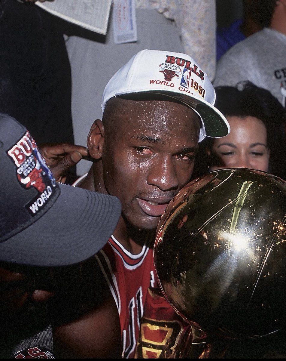 Susano ⛈️ tweet media