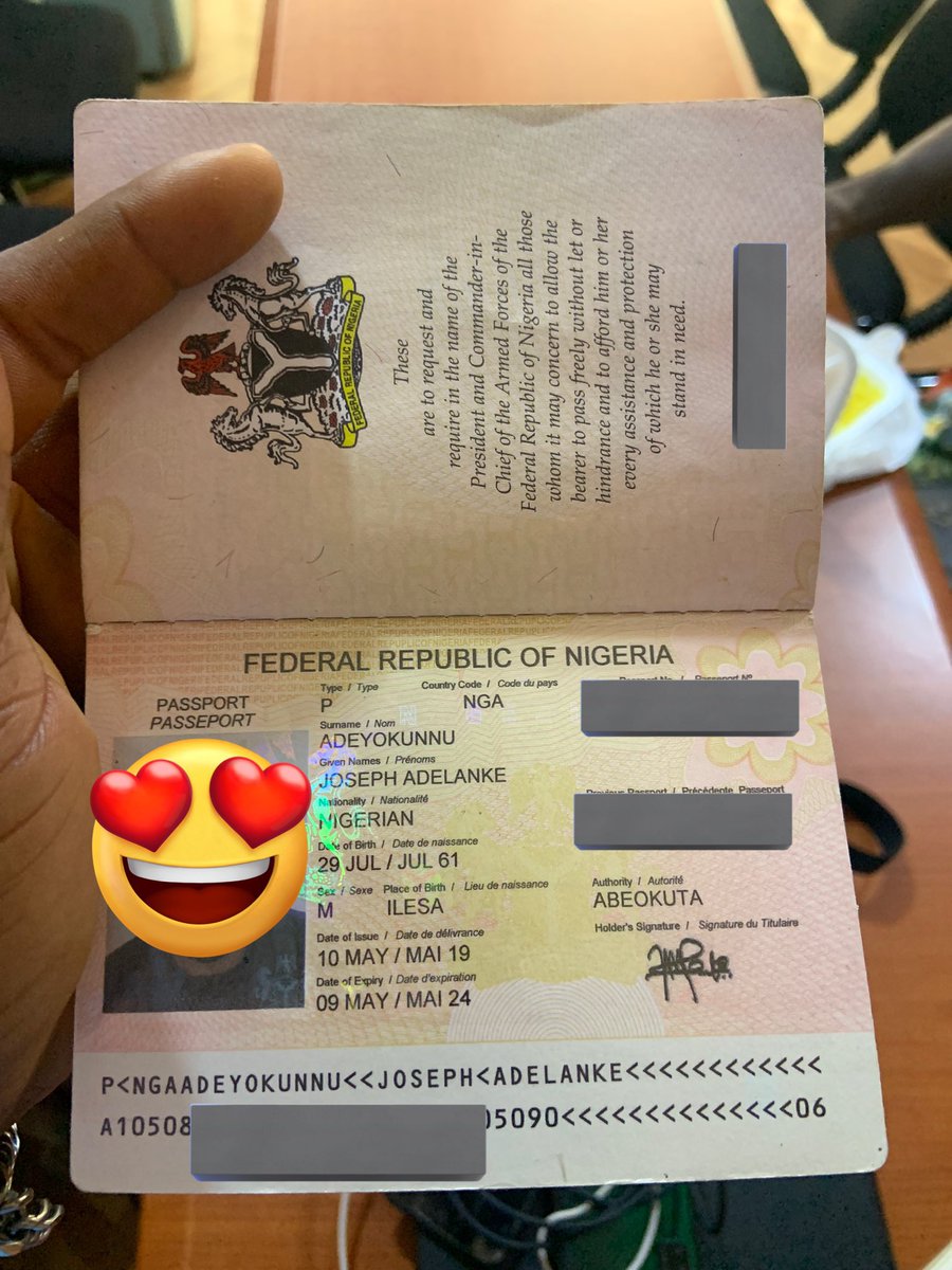 Gidi_Traffic's tweet photo. Good afternoon guys I found these passports with 10 years british visas on the ground .. any information about these people however you can please dm and Retweet this will mean a lot to whoever owns these thank you
- @aubreyojoshu https://t.co/nP5Fyv2QAq