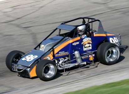 SabanBibent's tweet photo. Got a lot of experience in the #98 Glenn Farms/Wilke Orthodontics Sprint @AndersonSpeedwy Saturday in my @500SprintTour debut. Qualified for the feature starting 15th and finished 11th at a very tough track to pass. Learned a lot about my race car in my 1st Pavement Sprint race. https://t.co/dUTlAVEsmh