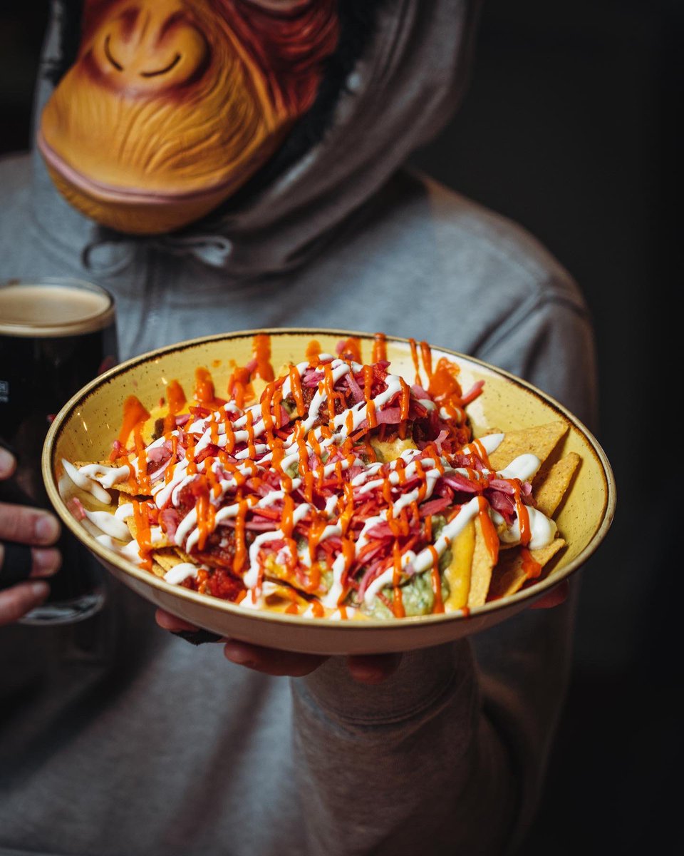 This monkey has got the right idea.

<a href="/soberlane/">Sober Lane</a> Monster Nachos and a pint of Beamish make everything better! 😍

#soberlane #monsternachos #beamish #corkcity