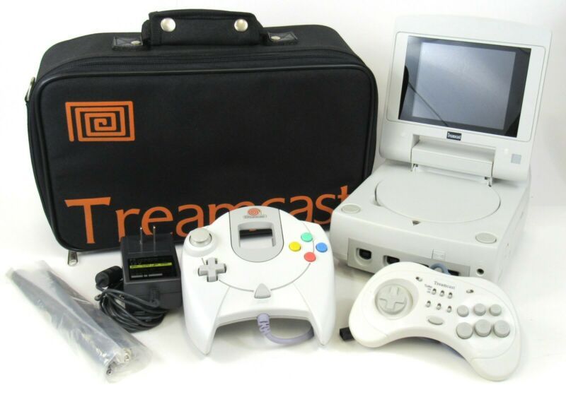 PlayAzackGames's tweet photo. The Treamcast was a portable console released in 2003 in Asia by Akura that was essentially a knockoff of the Sega Dreamcast, but was never officially licensed by SEGA. It had a built-in screen and even supported online play🎮 #Akura #dreamcast #Asia #gaming #gamers #retrogaming https://t.co/DvZJXNINYL