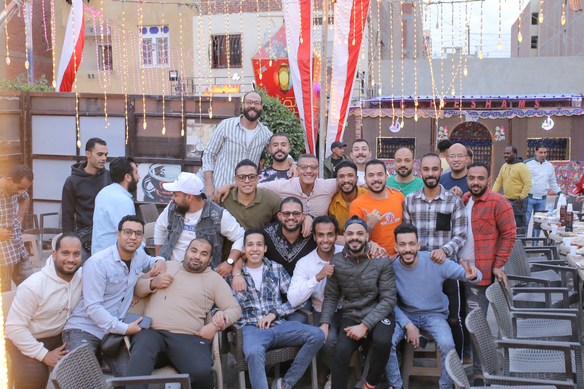 MarceloHamo's tweet photo. في حياتنا ناس هما الأساس ❤️
عادة كل سنة ويارب مايقطعها يااجمل ناس 😍😍 https://t.co/1w9xbdyEdx