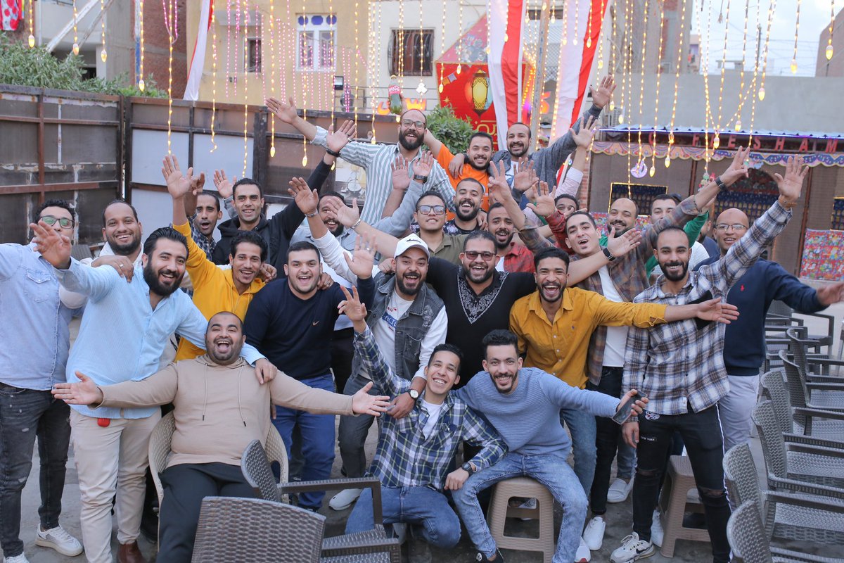 MarceloHamo's tweet photo. في حياتنا ناس هما الأساس ❤️
عادة كل سنة ويارب مايقطعها يااجمل ناس 😍😍 https://t.co/1w9xbdyEdx