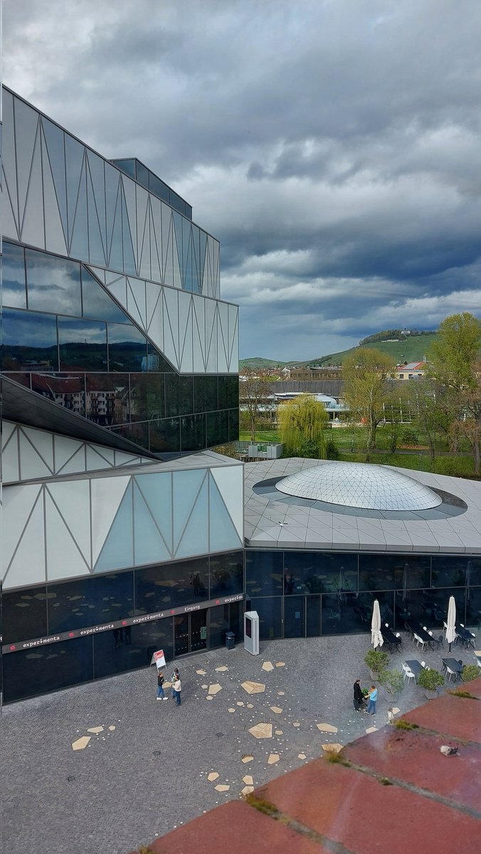 WomenCopernicus's tweet photo. Visiting the school lab & makers lab at @experimentaDSC in Heilbronn. An amazing place for kids and grown ups to get excited about #space #research #STEM & they are using @CopernicusEU data to teach school kids on geoscience πππ©βπ #ESAJuice #experimenta #nextspacegeneration https://t.co/jozpDEQxPv