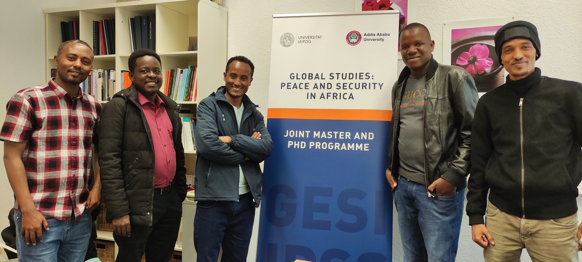 GSPSA_Leipzig's tweet photo. We are thrilled to welcome our #PhD students Bantayehu Demissew Eneyew, @GalchuJarso, @WallelignZelal1, @munashewilliam, and @AbebeYezihalem for their second research stay at @UniLeipzig and @GESIUniLeipzig. #GlobalStudies 
#Leipzig #phdlife 😎 https://t.co/ubX3xOQ10t