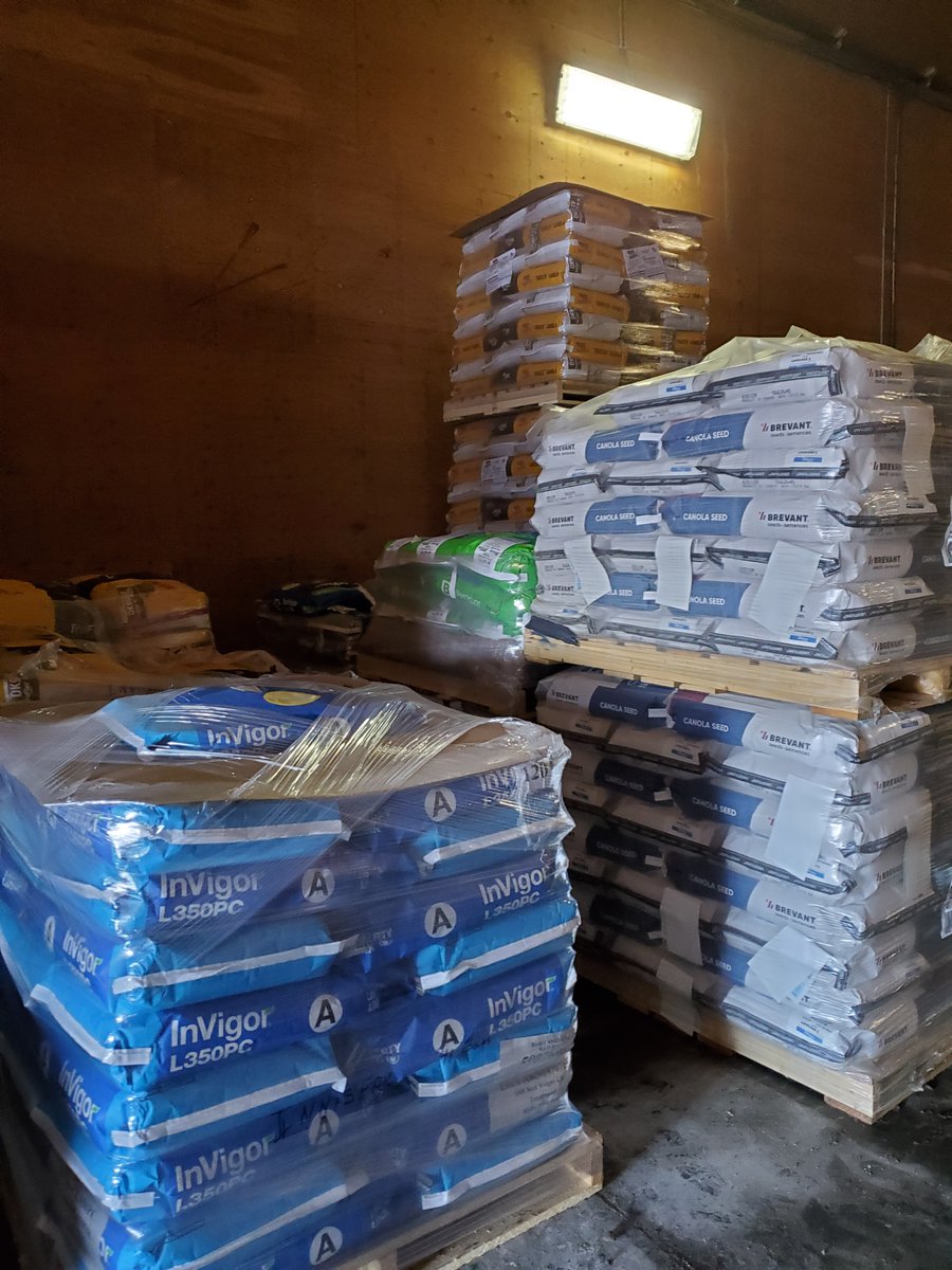 Don't miss out on our seed pickup BBQ today in Innisfail from 11-1! Also pick up your glyphosate and Liberty and don't pay until July!
