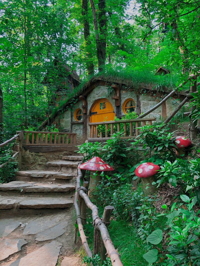 Kocaeli, Ormanya Hobbit evi.