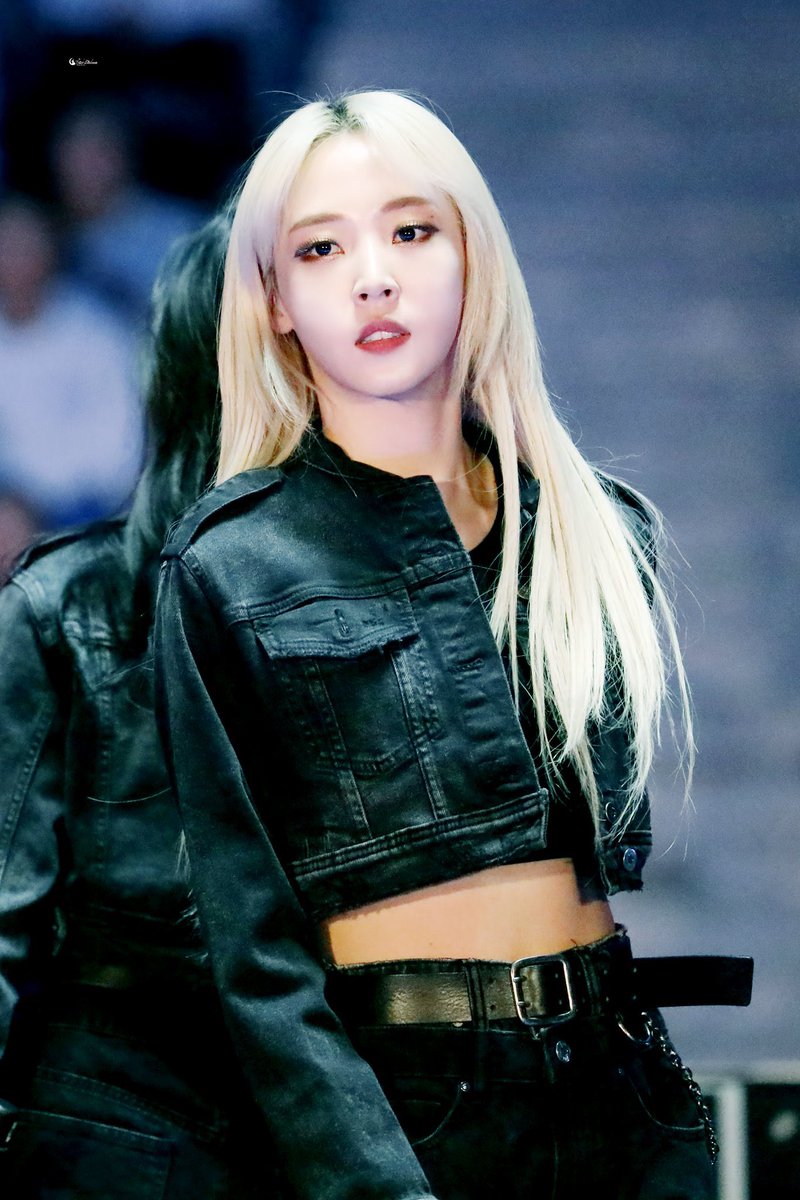 timetomoonbyul's tweet photo. 190413 100년의 봄 기억하는 수원

#문별 #MOONBYUL https://t.co/p6MTu2HLZc