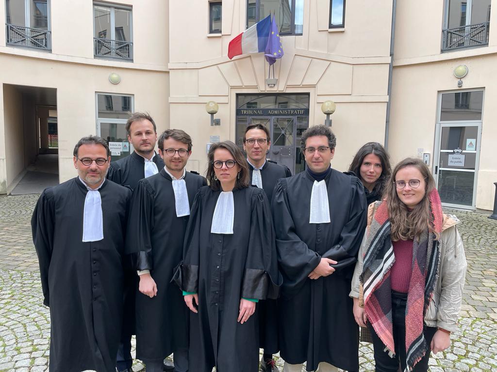barreau92's tweet photo. Les #Avocats et #avocates présents au TA de Versailles pour plaisir dans le cadre du référé-liberté initié par @OIP_sectionfr sur les conditions indignes à la #prison de Bois d"Arcy @CGLPL #barreau92 @FabienArakelian https://t.co/AvxlHDgTwx