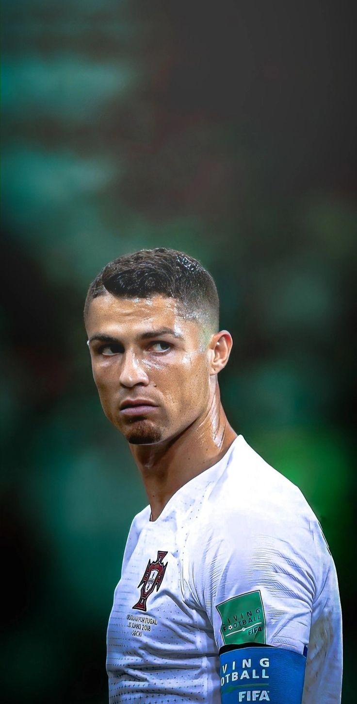 Cristiano Ronaldo faces $1bn lawsuit over Binance ads