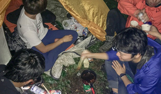 wasedatanken's tweet photo. 《新歓活動"虫食"》
4/15(土)戸山公園にて開催！
食料危機を控える人類の未来のために昆虫たちを美味しく調理して食べてみよう！！
君なりの調理法でアレンジするのだ
なんか調味料持ってきてくれ
まだ参加枠はあるぞ
希望者は公式ラインかDMから問い合わせてくれ
(飛び入り参加も？)
#春から早稲田 https://t.co/UI01vGqaEJ