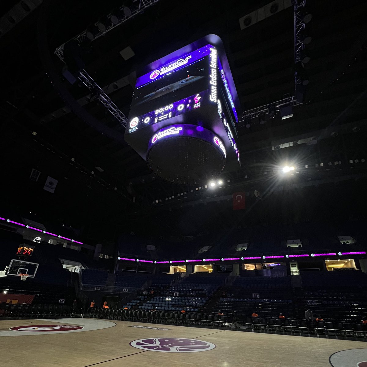 EuroCupWomen's tweet photo. Tick-tock, tick-tock… ⏰

It’s getting close ⏳

#EuroCupWomen https://t.co/6uQIOayvbL