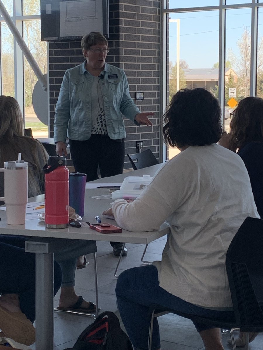 Dr. Gina Kuker uses “Possible Sentences” to reinforce learning, writing, and reading. #Stop Assigning Writing: Raise Diverse Learner Achievement by Showing Them How ⁦<a href="/KSDEtchrleaders/">Teacher Leader Program</a>⁩ ⁦<a href="/ksdehq/">KS Dept of Education</a>⁩