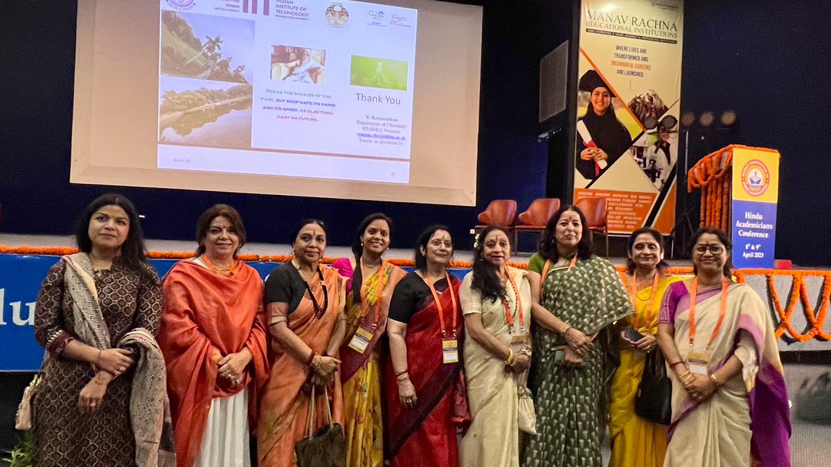 meenakshisharan's tweet photo. At the Vishwa Hindu Parishad #HinduAcademiciansConference #WAHA April 8,9th, Faridabad
Spoke on distortion &amp; dilution of Bhartiya Nritya &amp; Sangeet that originated from Vedas &amp; the need to preserve its Devotional Hindu Elements
@sharan_shivani #Padmashri Kamalini &amp; Nalini Asthana https://t.co/hknARErVzq