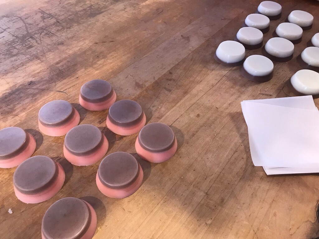 Wrapping mad lotion bars on this Wednesday morning! Did you know lotion bars were the first product we ever made? They're just beeswax, shea butter, and coconut oil, but there's so much room to play with scent and color. 

Pictured here are Kinky as Fuck… ift.tt/XntSFQd