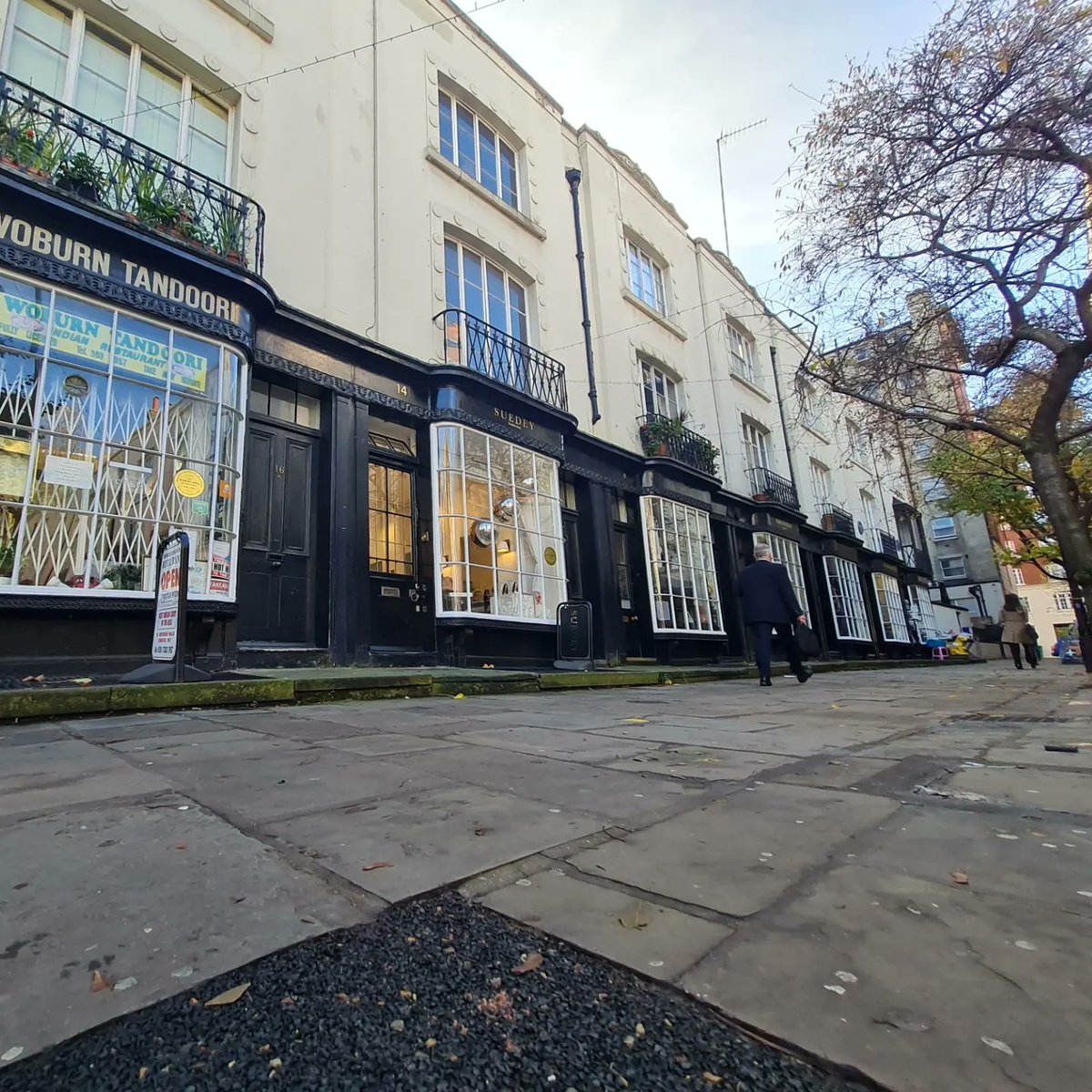 VinnieSull1van's tweet photo. #WoburnWalk is a pedestrian only street in #Bloomsbury, #London designed by #ThomasCubitt in 1822. It's originates from #WoburnAbbey, the main country seat of the Dukes of #Bedford, who developed much of Bloomsbury. https://t.co/n4ln8rova1