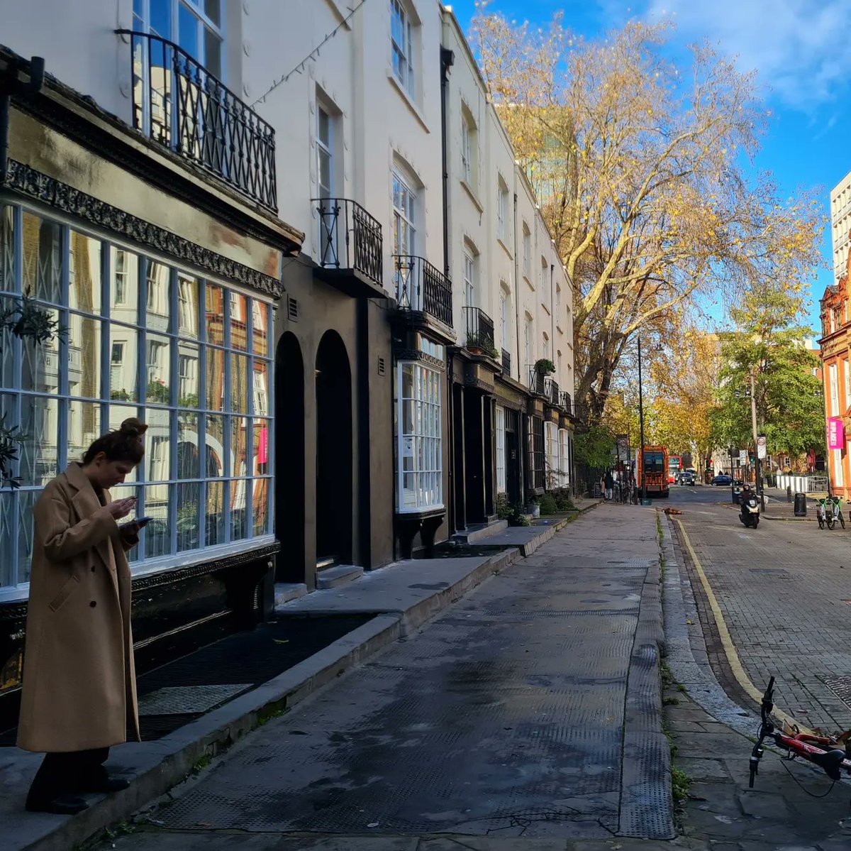 VinnieSull1van's tweet photo. #WoburnWalk is a pedestrian only street in #Bloomsbury, #London designed by #ThomasCubitt in 1822. It's originates from #WoburnAbbey, the main country seat of the Dukes of #Bedford, who developed much of Bloomsbury. https://t.co/n4ln8rova1
