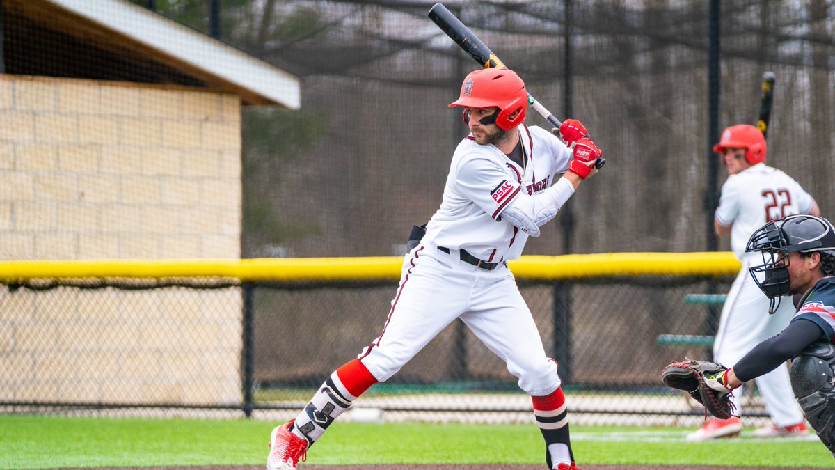 NCAADII's tweet photo. #D2BSB powerhouses were making moves this week in Turner Sports' Wayne Cavadi's Power 🔟👀

@Mules_Baseball 🔥
@CMUMavsBaseball 💥
@ESU_Baseball 😱
@QUHawksBaseball 💪

🔗: https://t.co/Wsdw5p5LUd https://t.co/zi4rSgpzRm