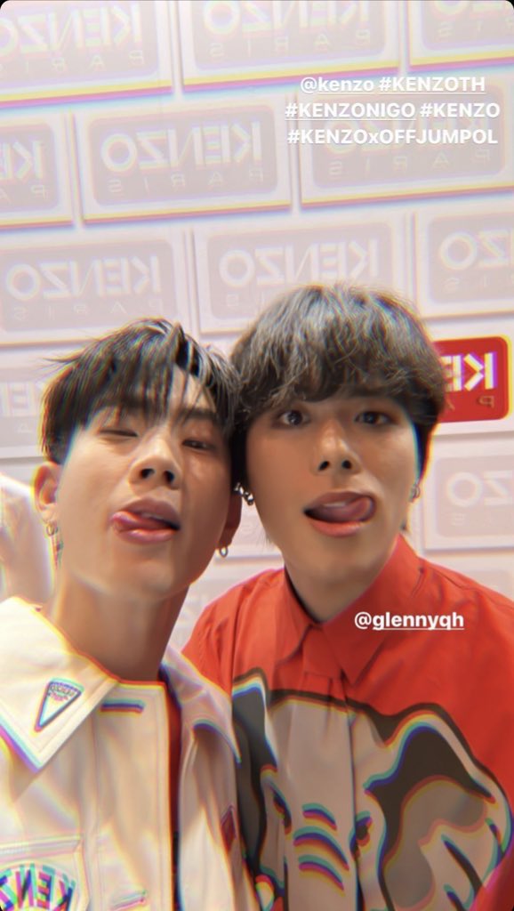 glennyongdaily's tweet photo. GLENN MET @off_tumcial today 🥹🩷 LOOK AT THEIR FACIAL EXPRESSIONS😽🤍 #KENZO #KENZOXGLENN #KENZOSG https://t.co/ikcrxPH2Fy
