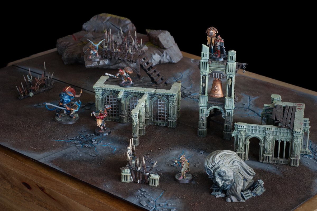 Plateau #Warcry maison, modulable, 8 configurations de terrain possibles. Tutoriel pas à pas dispo pour les membres en avant-première (sans pub), bientôt sur la chaîne pour tout le monde.