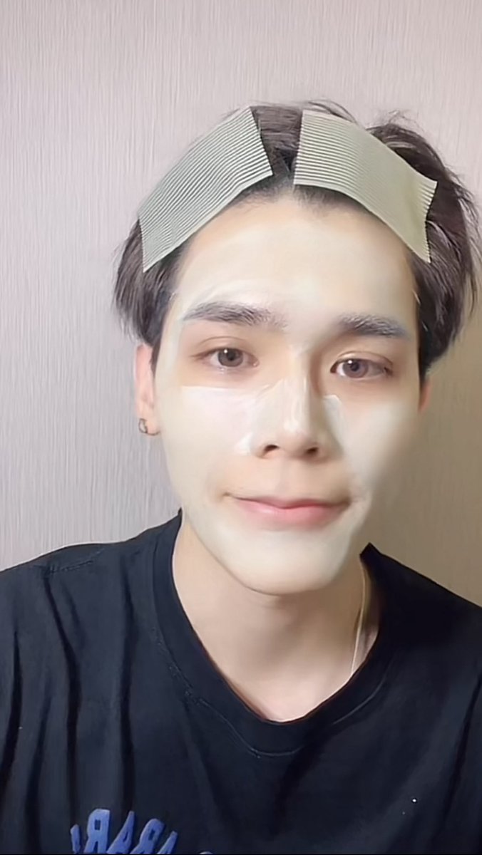 lyknxblcore's tweet photo. 230412 - Pete’s Tiktok live
🔗 https://t.co/nfEwFppcSA
#พีทมาไลฟ์แล้ว #Peatwasu #CaptainPete #BabyFeat https://t.co/0aifbXlkLZ