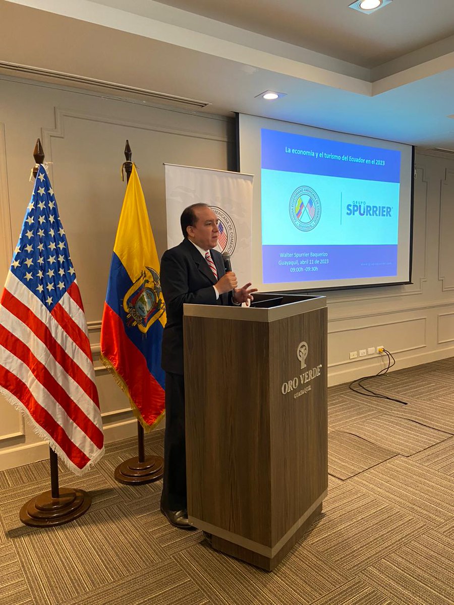 ChairAmchamGYE's tweet photo. Interesante análisis del desempeño y perspectiva del sector turístico realizado por #WalterSpurrier en la sesión de nuestro Comité @amchamgye, liderado por @rarmijosc. #EEUU 🇺🇲 continúa siendo nuestro principal socio, generando el 34% de las llegadas de turistas internacionales. https://t.co/GnevyULvq4