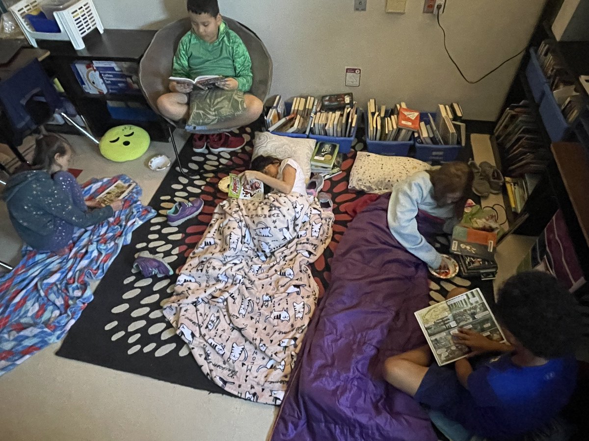 msjpascual's tweet photo. Fourth graders camping out with a good book! 📚📖🏕️ “Drop Everything And Read” day is in FULL effect! 
#dropeverythingandread
@NISDHoffmann https://t.co/9pGFoALDnp